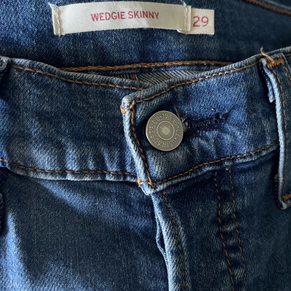 Levi’s Wedgie skinny jeans